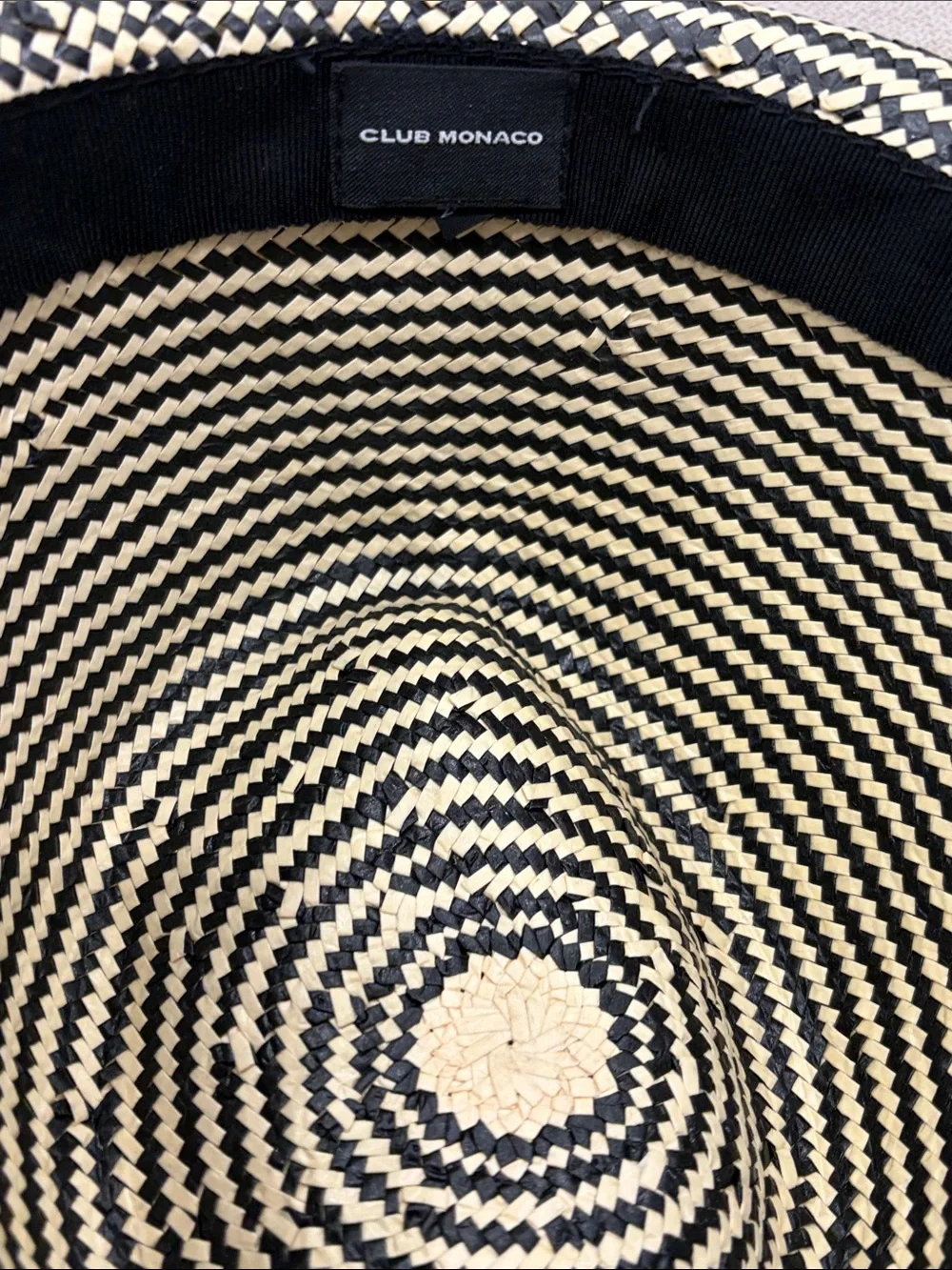 Club Monaco Black and Cream Straw Fedora Hat